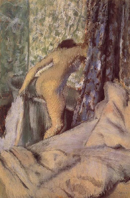 Edgar Degas take a bath in the morning